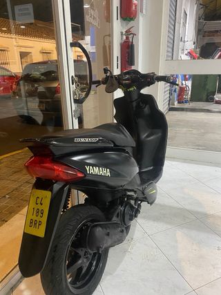 Yamaha JOG RR Negra