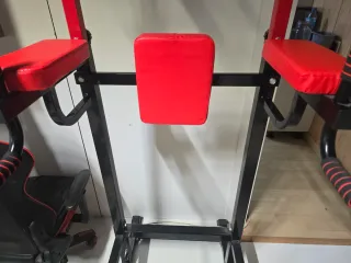 Estación Dominadas/Fondos/Flexiones