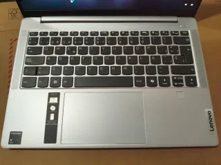 Lenovo Ideapad Slim 5 Snapdragon X Plus 1T