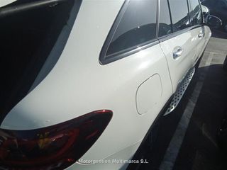 MERCEDES GLC-CLASS GLC 300 e 4MATIC