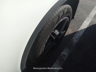 MERCEDES GLC-CLASS GLC 300 e 4MATIC