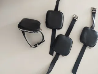 4 Monederos Cuerina Negro