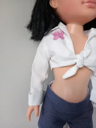 Muñeca Nancy pelo negro, ojos azules