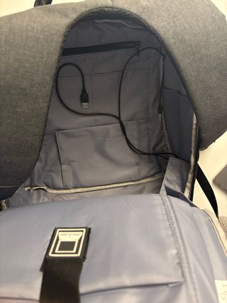 Mochila Homiee Antirrobo Negra