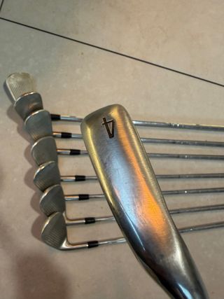 Palos de Golf Titleist AP1 716