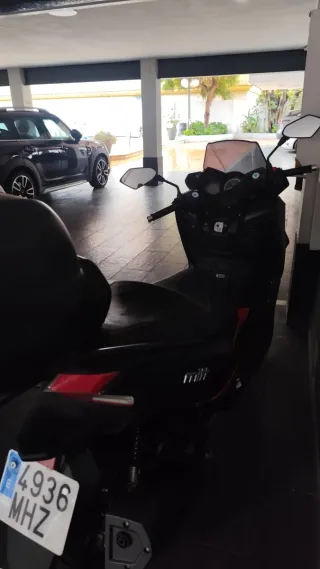 Moto Scooter Mitt GTS 125cc