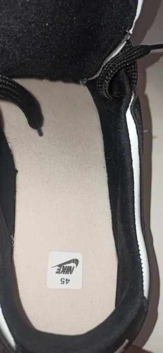 Zapatilla Nike Dunk Negra y Blanca