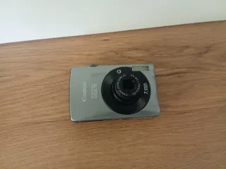 Cámara Digital Canon IXUS 75 Plata