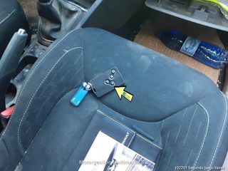 RENAULT CLIO (O) Limited dCi 66kW (90CV) -18