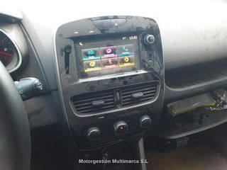 RENAULT CLIO (O) Limited dCi 66kW (90CV) -18