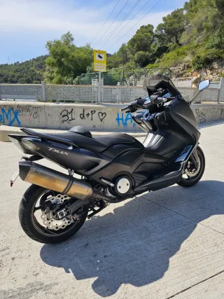 Yamaha TMAX 530