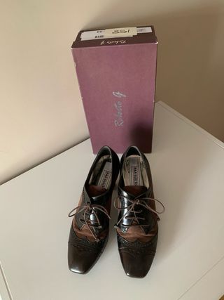 Zapatos tacón piel Roberto G, T-39