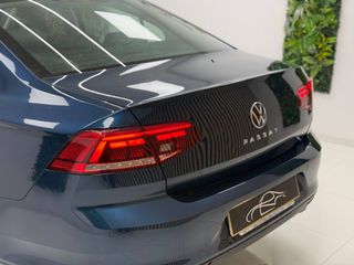 VOLKSWAGEN Passat 2.0TDI EVO desde 249€/mes*