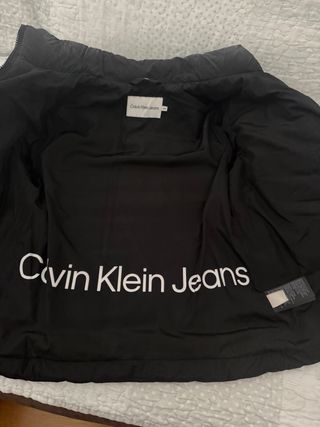 Cazadora Calvin Klein Negra Talla XS