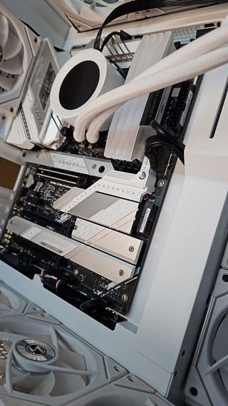 ASUS ROG STRIX Z790-A GAMING WIFI DDR5