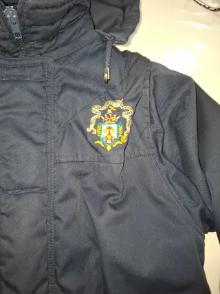 Abrigo uniforme Carmelitas 8