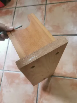 Jamonera de madera y metal