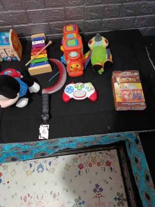 Lote de juguetes varios