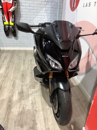 HONDA FORZA 750 2021