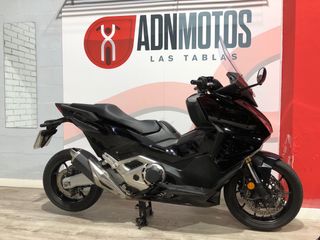 HONDA FORZA 750 2021