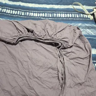 Set di lenzuola viola