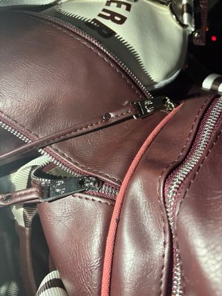 Bolsa Fred Perry Roja y Blanca