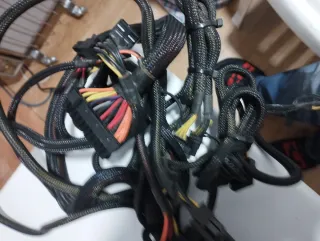 Corsair TX750 Fuente de Alimentación