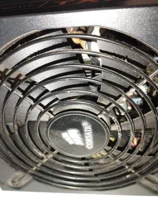 Corsair TX750 Fuente de Alimentación