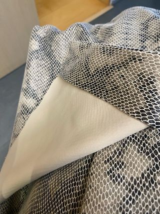 Falda pantalón mini estampado serpiente