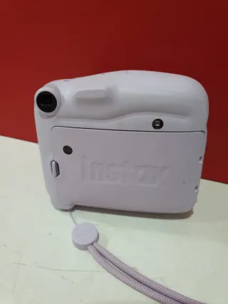 Cámara Polaroid Instax Mini 11 Lila