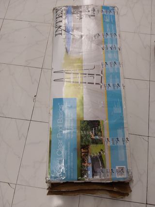 Intex Scala per piscine smontabili (per piscine da 52 pollici), grigio, 130x33x182 cm