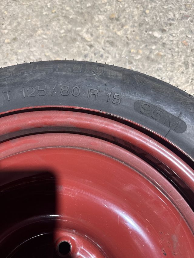 Rueda de repuesto T125/80R15 4x110