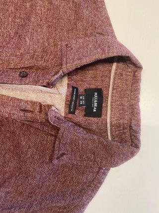 Camisa Pull and Bear M Roja Jaspeada