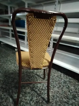 2 Sillas Hierro Marrón Tapizadas