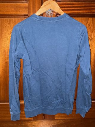 Sudadera fina unisex azul con parches