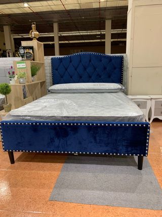 Cama Jessy + Colchón 150cm Azul