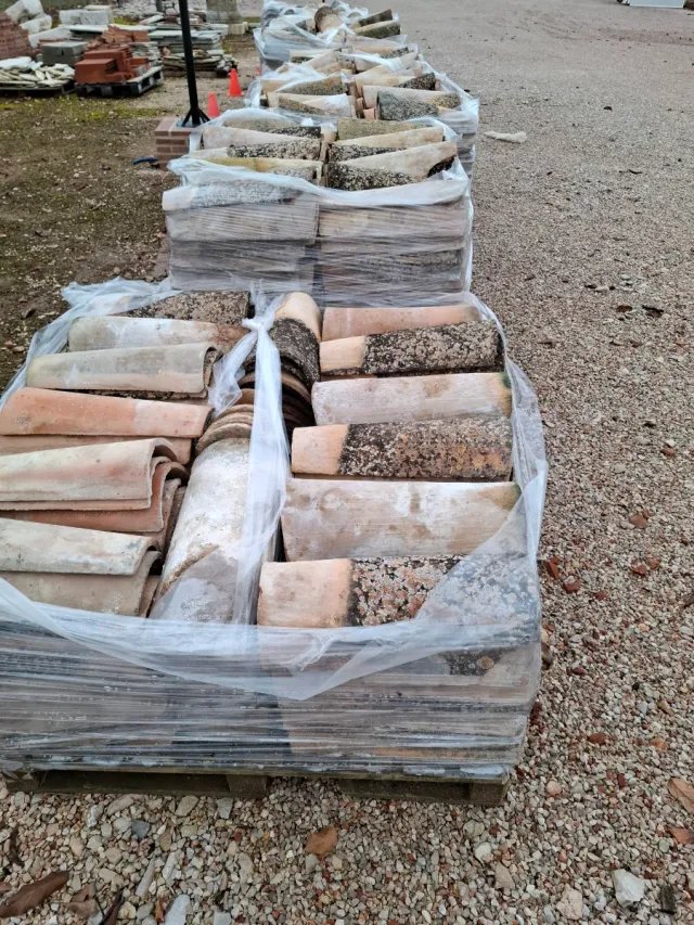 Tejas árabes curvas antiguas