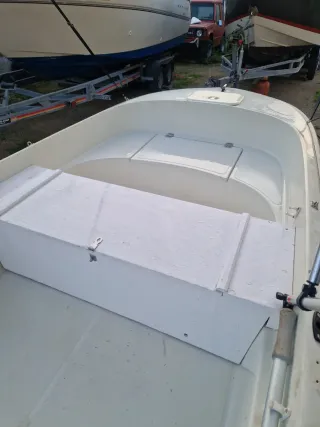 Quicksilver 4.00 con motor Suzuki 6 CV