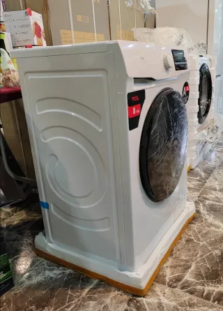 Lavatrice TCL 8KG