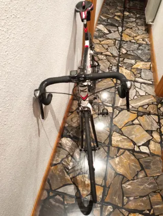 Bicicleta de carretera Kuota Kharma