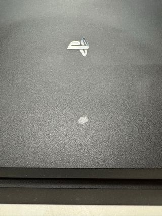 PlayStation 4 Slim 500 GB + 4 giochi inclusi