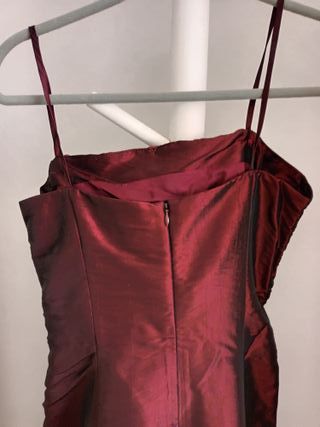 Vestido de fiesta tirantes rojo