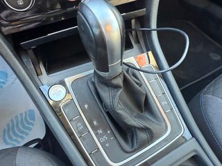 Volkswagen Golf 1.5 TSI DSG POCOS KM