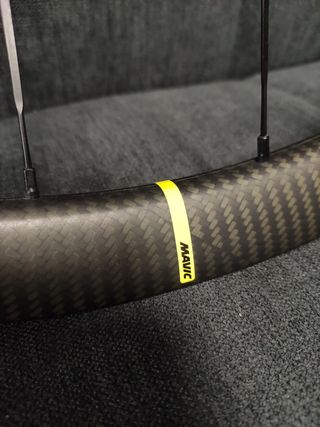 Juego de ruedas Carbono Mavic Cosmic SL 32,