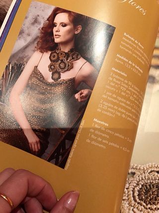 FLORES DE PUNTO: MÁS DE 50 DISEÑOS FÁCILES DE H...