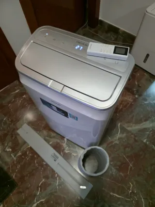 Aire portatil Cecotec 12000 BTU Frío/Calor WiFi