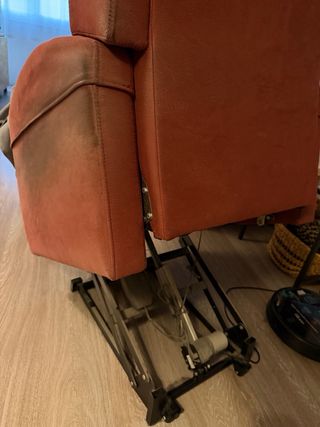 Sillón orejero eléctrico elevable