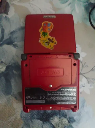Nintendo Game Boy Advance SP Roja
