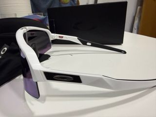 Oakley Sutro Lite Sweep Gafas