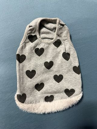 Maglioncino cane cuori e pelliccia